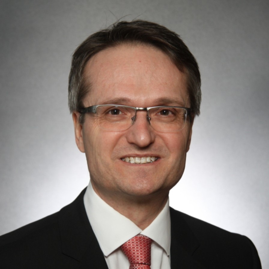 Dr. Matthias Artzt