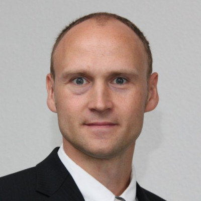Dr. Andreas Lang