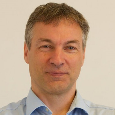 Dr. Rolf Lindemann