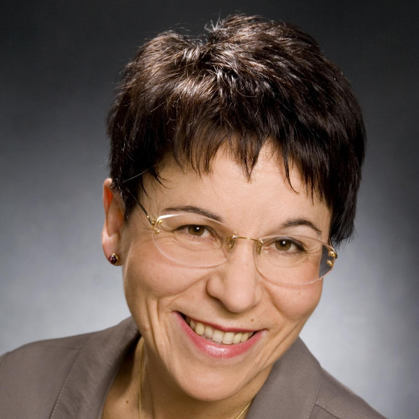 Prof. Dr. Renate Dendorfer